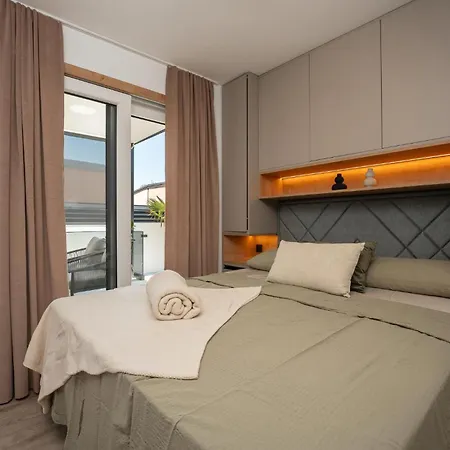 Nyaraló Luxurious In Biograd