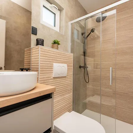 Ferienhaus Luxurious In Biograd Weißenburg